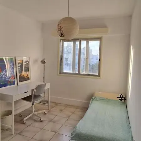 Spacious Flat - Quiet & Safearea Apartment Nicosia